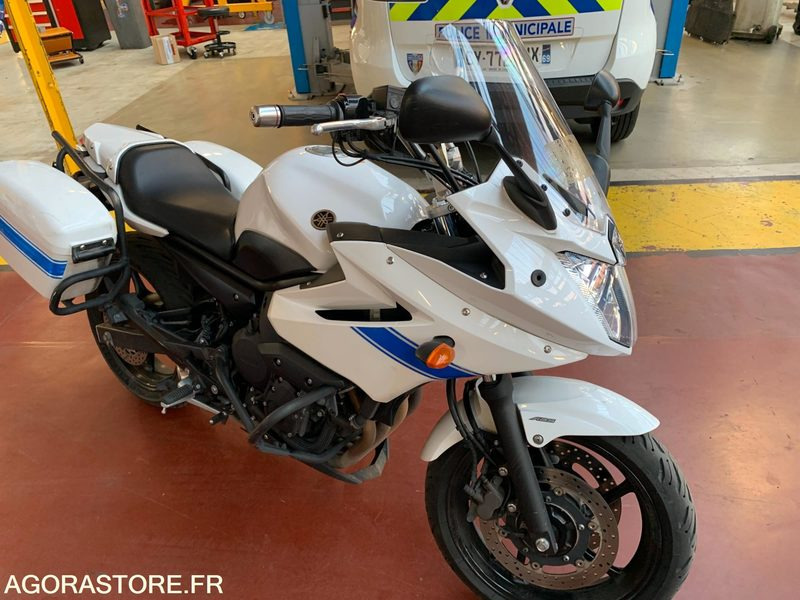 G MOTO XJ6 DQ-603-DY - Motorfiets: afbeelding 5 G MOTO XJ6 DQ-603-DY - Motorfiets: afbeelding 5
