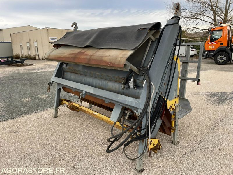 GRAVILLONNEUR CYLEXTRA D'OCCASION CMTP - Asfaltmachine: afbeelding 3 GRAVILLONNEUR CYLEXTRA D'OCCASION CMTP - Asfaltmachine: afbeelding 3