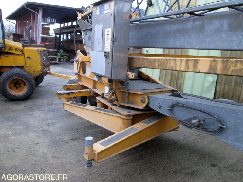 GRUE - POTAIN HD 10 A - TRES BON ETAT - Torenkraan: afbeelding 4 GRUE - POTAIN HD 10 A - TRES BON ETAT - Torenkraan: afbeelding 4