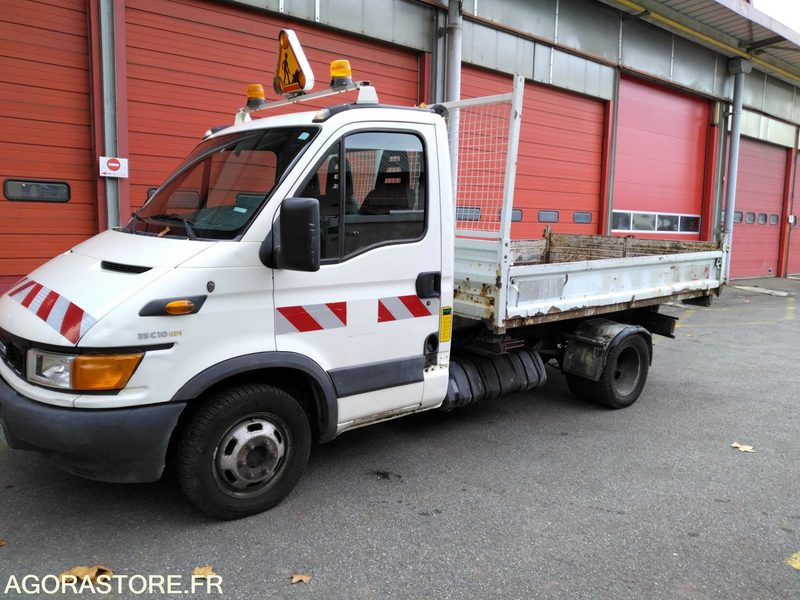 IVECO AMPLIROLL - Kipper bestelwagen: afbeelding 1 IVECO AMPLIROLL - Kipper bestelwagen: afbeelding 1