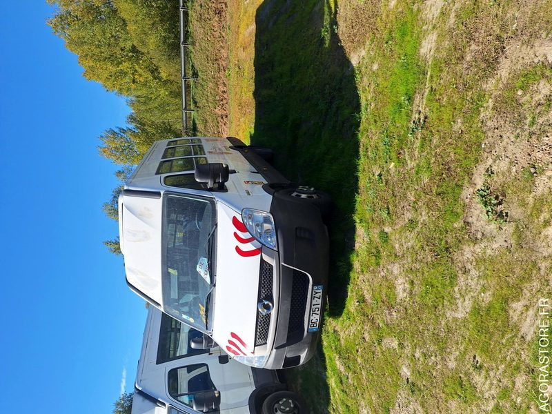 IVECO BUS DAILY N°102095 - Minibus, Personenvervoer: afbeelding 2 IVECO BUS DAILY N°102095 - Minibus, Personenvervoer: afbeelding 2