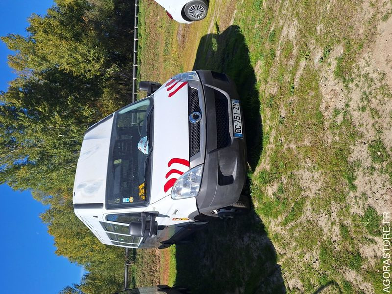 IVECO BUS DAILY N°102095 - Minibus, Personenvervoer: afbeelding 1 IVECO BUS DAILY N°102095 - Minibus, Personenvervoer: afbeelding 1