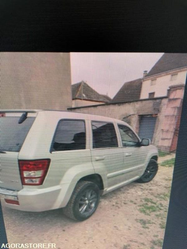 Jeep Cherokee - 242 000 KMS - 2008 - SUV: afbeelding 1 Jeep Cherokee - 242 000 KMS - 2008 - SUV: afbeelding 1
