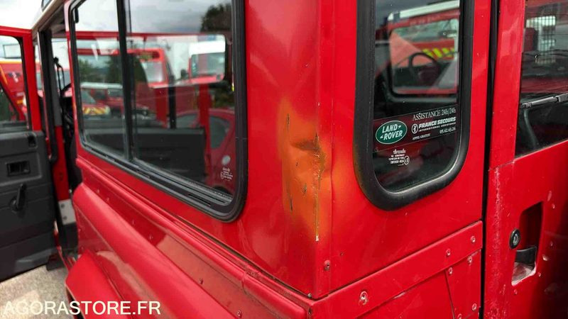LAND ROVER DÉFENDER 110 SW 48 484 Kms - 1996 -1081 VS 74 - SUV: afbeelding 5 LAND ROVER DÉFENDER 110 SW 48 484 Kms - 1996 -1081 VS 74 - SUV: afbeelding 5