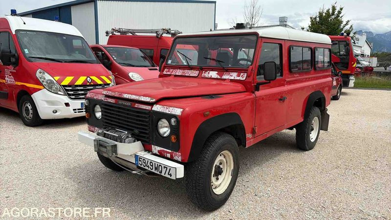 LAND ROVER DÉFENDER 130 113 979 Kms - 2000 - 5949 WQ 74 - SUV: afbeelding 1 LAND ROVER DÉFENDER 130 113 979 Kms - 2000 - 5949 WQ 74 - SUV: afbeelding 1