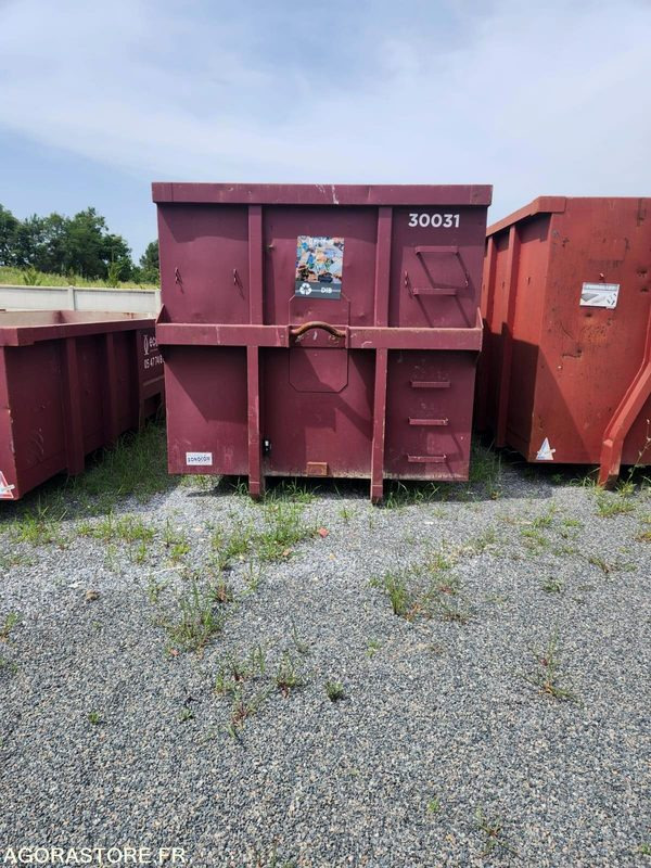LOT DE 27 BENNES AMPLIROLL (15 M3 ET 30 M3) DE 2023 - Bouwmaterieel: afbeelding 1 LOT DE 27 BENNES AMPLIROLL (15 M3 ET 30 M3) DE 2023 - Bouwmaterieel: afbeelding 1