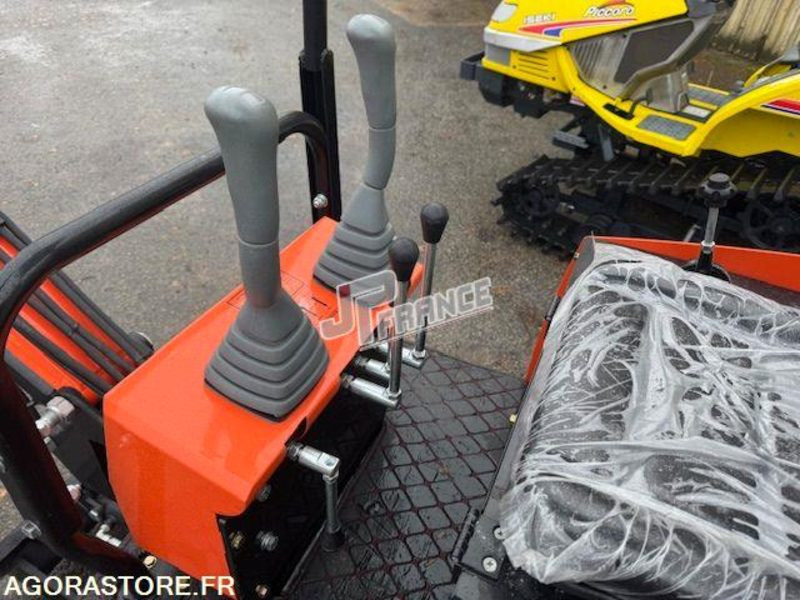 MINI PELLE A CHENILLES, MONO CYLINDRES, DIESEL, CAPACITÉ DU GODET 0.025M3, CAPAC - Landbouwmachine: afbeelding 5 MINI PELLE A CHENILLES, MONO CYLINDRES, DIESEL, CAPACITÉ DU GODET 0.025M3, CAPAC - Landbouwmachine: afbeelding 5