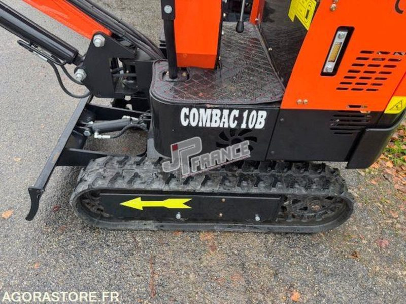 MINI PELLE A CHENILLES, MONO CYLINDRES, DIESEL, CAPACITÉ DU GODET 0.025M3, CAPAC - Landbouwmachine: afbeelding 4 MINI PELLE A CHENILLES, MONO CYLINDRES, DIESEL, CAPACITÉ DU GODET 0.025M3, CAPAC - Landbouwmachine: afbeelding 4