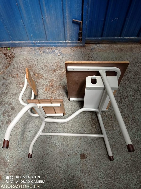 Lot de 28 Pupitres écoliers individuels - Gereedschap/ Toebehoor: afbeelding 3 Lot de 28 Pupitres écoliers individuels - Gereedschap/ Toebehoor: afbeelding 3