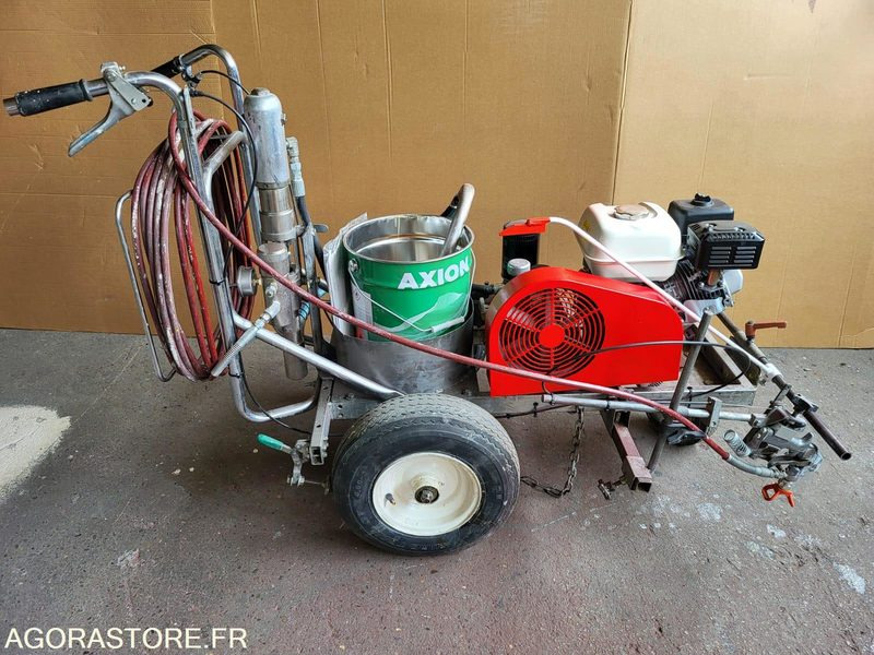 MACHINE TITAN SPEEFLO 600 SUPER - Bouwmaterieel: afbeelding 4 MACHINE TITAN SPEEFLO 600 SUPER - Bouwmaterieel: afbeelding 4