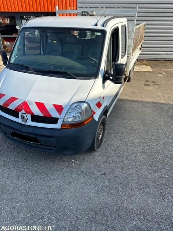 MASTER 97000KM BON ETAT DOUBLE CABINE 7 PLACES 2.5 DCI BENNE MARREL ELECTRIQUE - Kipper bestelwagen: afbeelding 2 MASTER 97000KM BON ETAT DOUBLE CABINE 7 PLACES 2.5 DCI BENNE MARREL ELECTRIQUE - Kipper bestelwagen: afbeelding 2
