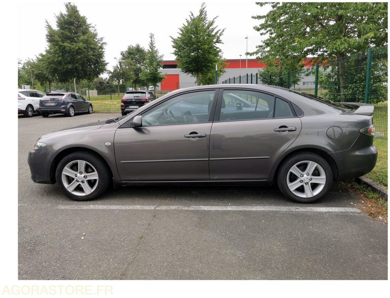 MAZDA 6 HATCHBACK - 93 386 KM - 2007 - Personenwagen: afbeelding 2 MAZDA 6 HATCHBACK - 93 386 KM - 2007 - Personenwagen: afbeelding 2