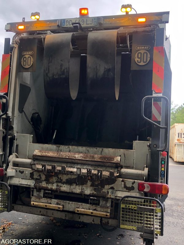 MERCEDES ECONIC (26t, 21 CV, 353 Cv, cabine bus, benne 23m3) - 138948 kms - 2018 - Vuilniswagen: afbeelding 4 MERCEDES ECONIC (26t, 21 CV, 353 Cv, cabine bus, benne 23m3) - 138948 kms - 2018 - Vuilniswagen: afbeelding 4