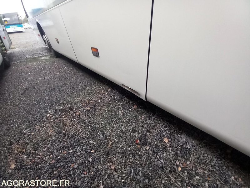 MERCEDES INTOURO 13m N°093231 - Schoolbus: afbeelding 5 MERCEDES INTOURO 13m N°093231 - Schoolbus: afbeelding 5