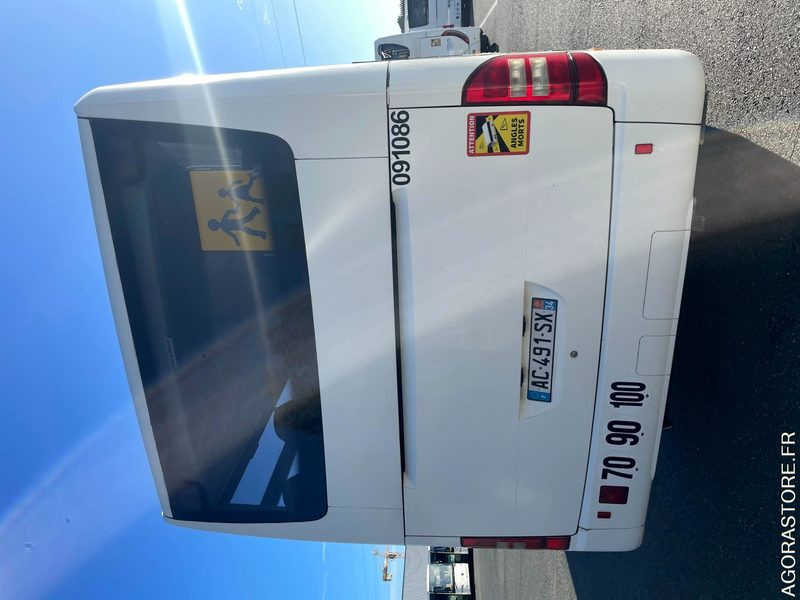 MERCEDES INTOURO N°091086 - Minibus, Personenvervoer: afbeelding 2 MERCEDES INTOURO N°091086 - Minibus, Personenvervoer: afbeelding 2