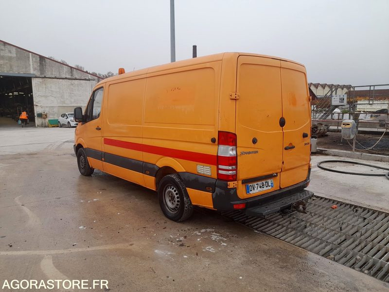 MERCEDES SPRINTER - 2008 - 313781 KM - Gesloten bestelwagen: afbeelding 2 MERCEDES SPRINTER - 2008 - 313781 KM - Gesloten bestelwagen: afbeelding 2