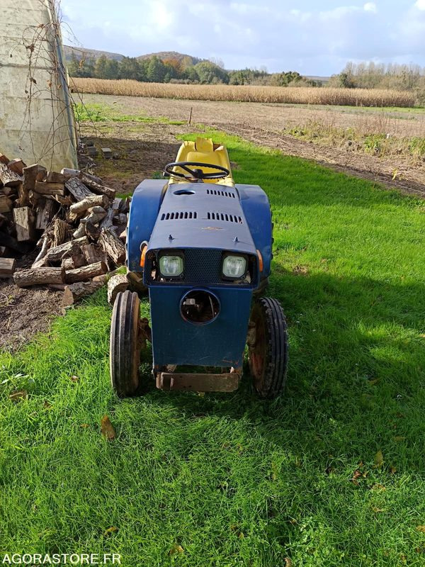 MICRO TRACTEUR AGRIA 4800 - Tractor: afbeelding 2 MICRO TRACTEUR AGRIA 4800 - Tractor: afbeelding 2