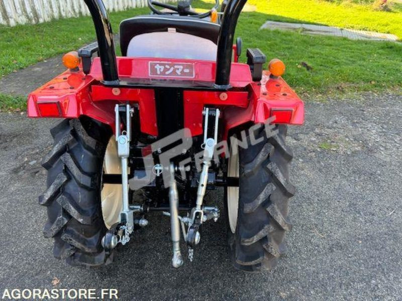 MICROTRACTEUR YANMAR 16CV 3 CYLINDRES DIESEL D'OCCASION 4 RM PDF 3 PTS COMPLET - Tractor: afbeelding 5 MICROTRACTEUR YANMAR 16CV 3 CYLINDRES DIESEL D'OCCASION 4 RM PDF 3 PTS COMPLET - Tractor: afbeelding 5
