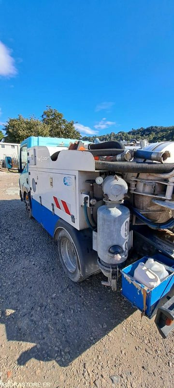 MINI COMBINE BAROCLEAN/RENAULT 2009 AB415YQ (VENTE UNIQUEMENT EXPORT) - Vacuümwagen: afbeelding 5 MINI COMBINE BAROCLEAN/RENAULT 2009 AB415YQ (VENTE UNIQUEMENT EXPORT) - Vacuümwagen: afbeelding 5