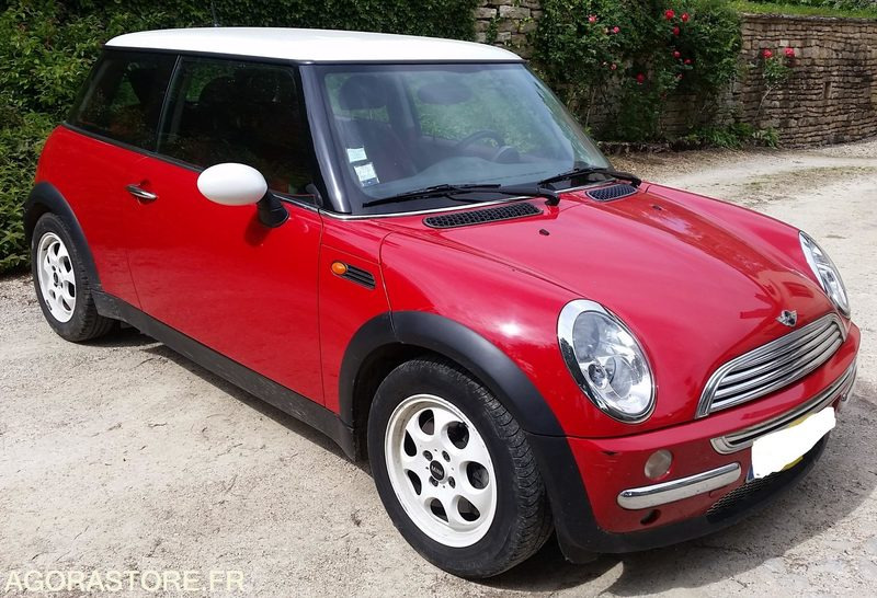 MINI COOPER 1.6 ESSENCE DE 12/2001 AVEC 123458 KM GARANTIS 1 ère MAIN - Personenwagen: afbeelding 2 MINI COOPER 1.6 ESSENCE DE 12/2001 AVEC 123458 KM GARANTIS 1 ère MAIN - Personenwagen: afbeelding 2