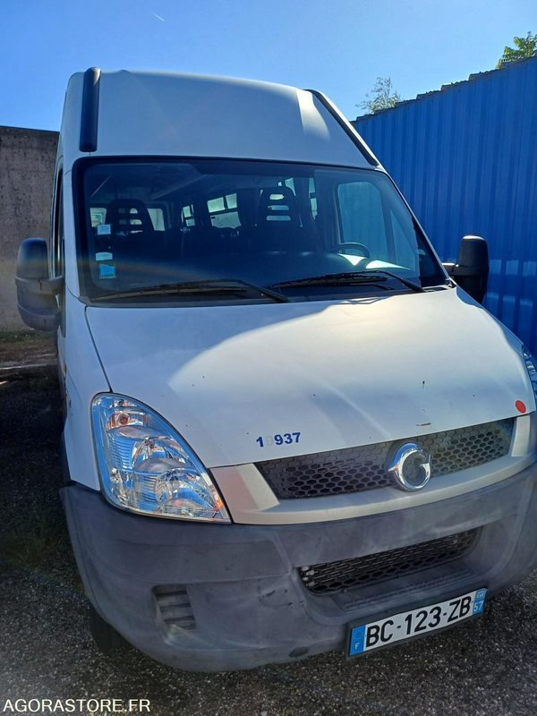 MINICAR DAILY - N°19937 - MEC 2010 -258009KM BC-123-ZB - Minibus, Personenvervoer: afbeelding 2 MINICAR DAILY - N°19937 - MEC 2010 -258009KM BC-123-ZB - Minibus, Personenvervoer: afbeelding 2