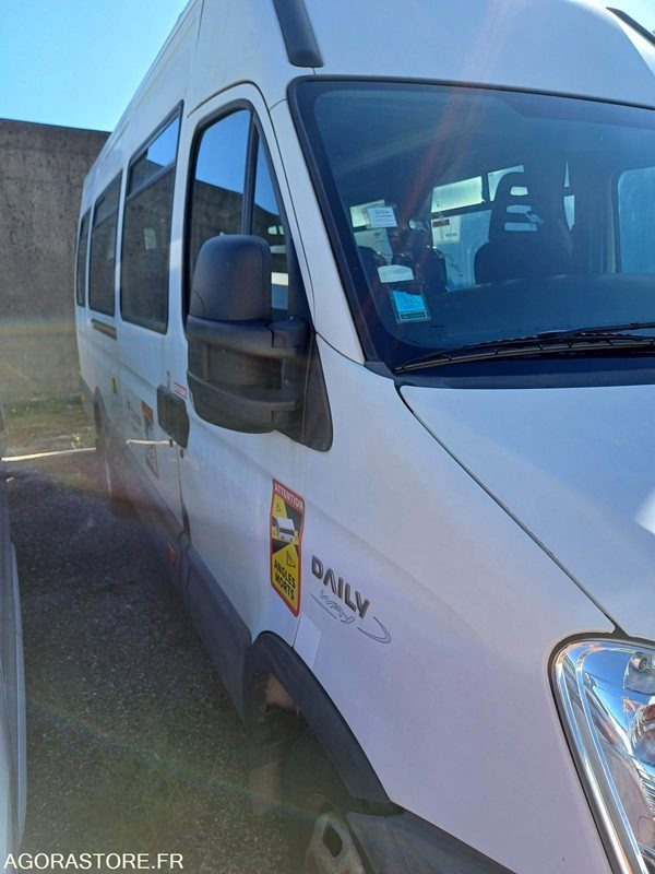 MINICAR DAILY - N°19937 - MEC 2010 -258009KM BC-123-ZB - Minibus, Personenvervoer: afbeelding 3 MINICAR DAILY - N°19937 - MEC 2010 -258009KM BC-123-ZB - Minibus, Personenvervoer: afbeelding 3