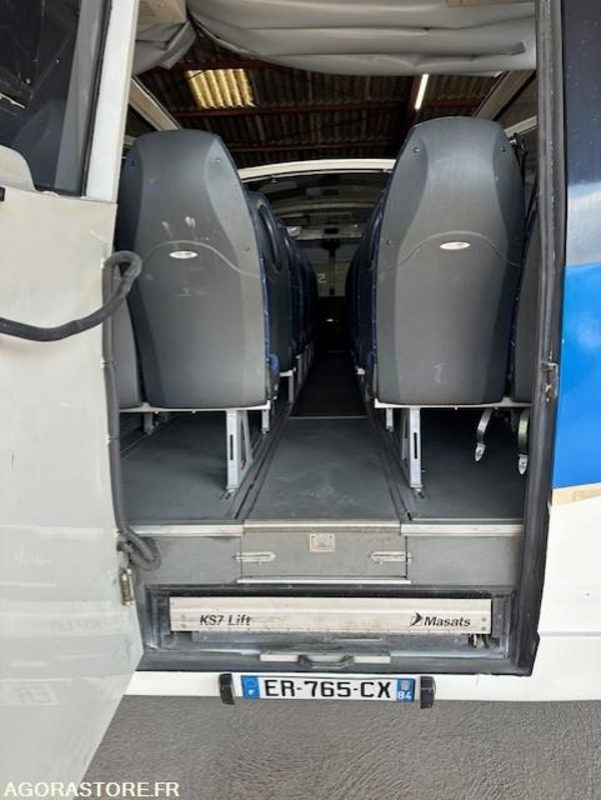 MINICARS IVECO BUS DAILY TOURYS 25397 MEC 2017 KM 239000 ER-765-CX - Minibus, Personenvervoer: afbeelding 4 MINICARS IVECO BUS DAILY TOURYS 25397 MEC 2017 KM 239000 ER-765-CX - Minibus, Personenvervoer: afbeelding 4