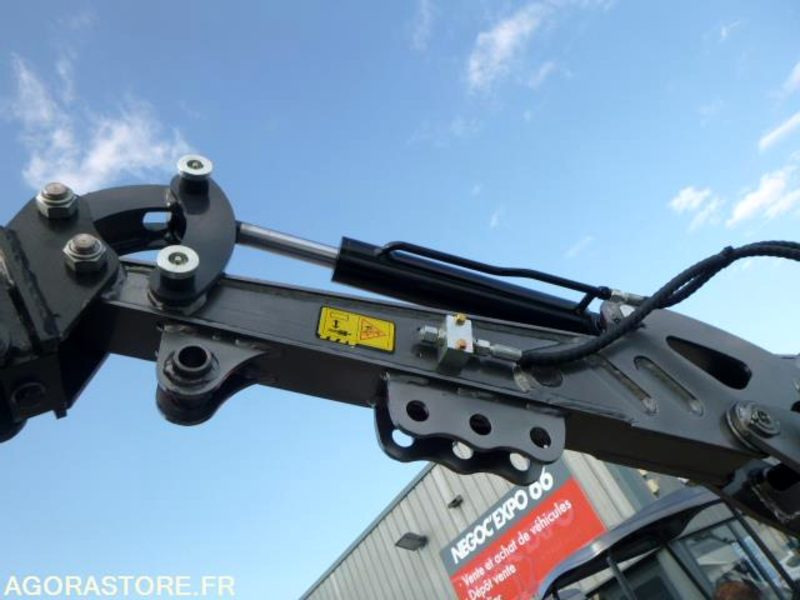 MINIPELLE NEUVE YCW 1T5 EURO5 - 2025 + 3 godets - Graafmachine: afbeelding 3 MINIPELLE NEUVE YCW 1T5 EURO5 - 2025 + 3 godets - Graafmachine: afbeelding 3