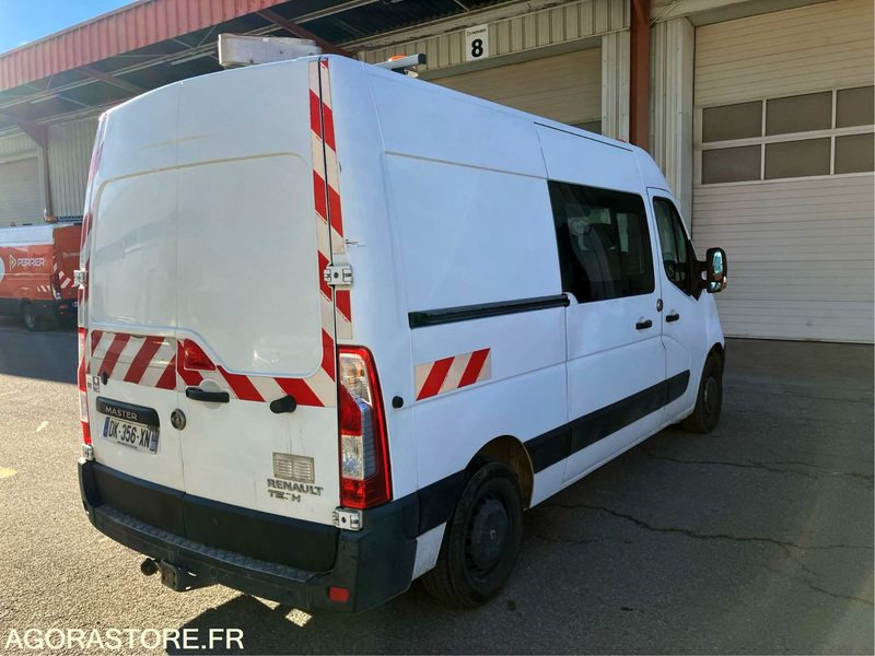 Master VU 4p Fourgon GD CONFORT - 2014 / 163463 KM (P1511126) - Gesloten bestelwagen: afbeelding 2 Master VU 4p Fourgon GD CONFORT - 2014 / 163463 KM (P1511126) - Gesloten bestelwagen: afbeelding 2