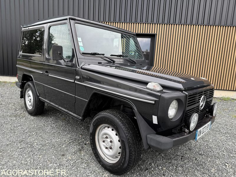Mercedes Benz Classe G G290 (version court) 4x4 1995 - 231500 km - - SUV: afbeelding 1 Mercedes Benz Classe G G290 (version court) 4x4 1995 - 231500 km - - SUV: afbeelding 1