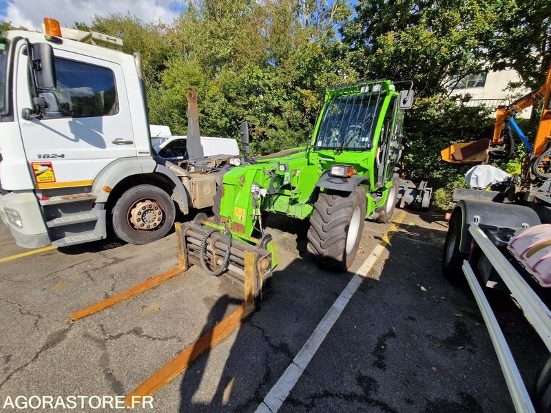 Merlo TF 42.7 CS - 2018 - 4931 - FB681VE - Verreiker: afbeelding 2 Merlo TF 42.7 CS - 2018 - 4931 - FB681VE - Verreiker: afbeelding 2