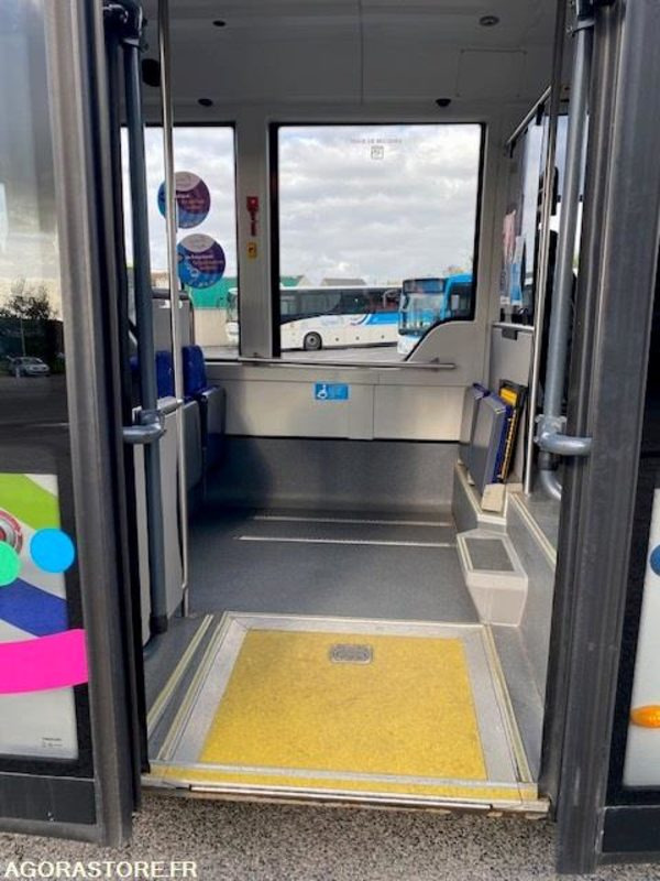 Minibus INDCAR MOBI LOW ENTRY - 27 places - PMR - Minibus, Personenvervoer: afbeelding 4 Minibus INDCAR MOBI LOW ENTRY - 27 places - PMR - Minibus, Personenvervoer: afbeelding 4