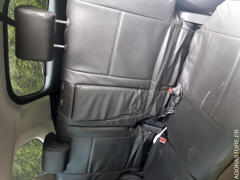 Mitsubichi Outlander - 2020 - 30000kms - FW664DZ - SUV: afbeelding 4 Mitsubichi Outlander - 2020 - 30000kms - FW664DZ - SUV: afbeelding 4