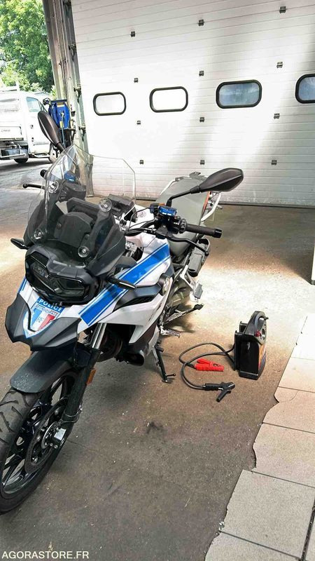 Moto BMW GSf750 2023 - Motorfiets: afbeelding 2 Moto BMW GSf750 2023 - Motorfiets: afbeelding 2