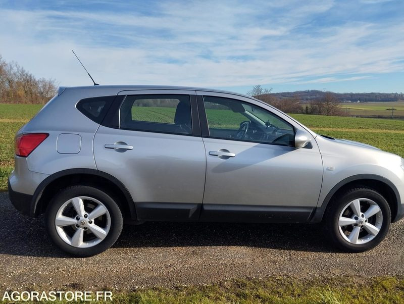 NISSAN QASHQAI 1.5 DCI 106 CV - ANNEE 2009 - SUV: afbeelding 4 NISSAN QASHQAI 1.5 DCI 106 CV - ANNEE 2009 - SUV: afbeelding 4