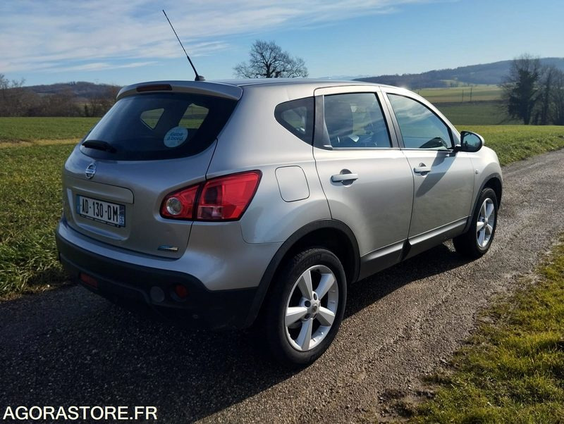 NISSAN QASHQAI 1.5 DCI 106 CV - ANNEE 2009 - SUV: afbeelding 5 NISSAN QASHQAI 1.5 DCI 106 CV - ANNEE 2009 - SUV: afbeelding 5