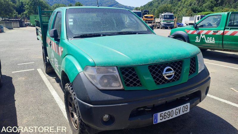 Nissan Pick-up Benne - Bestelwagen met open laadbak: afbeelding 4 Nissan Pick-up Benne - Bestelwagen met open laadbak: afbeelding 4