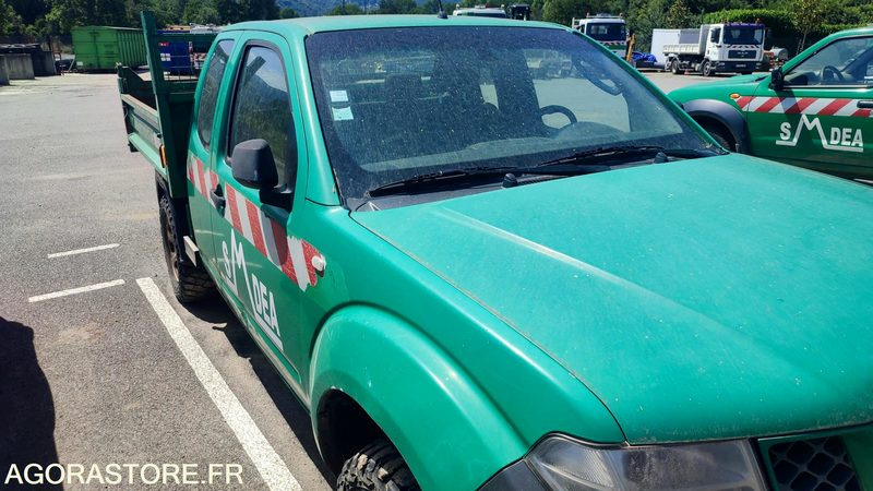 Nissan Pick-up Benne - Bestelwagen met open laadbak: afbeelding 3 Nissan Pick-up Benne - Bestelwagen met open laadbak: afbeelding 3