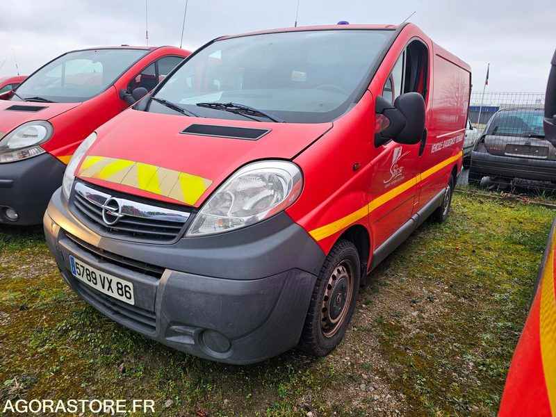 OPEL VIVARO 246157kms 2008 - 5789VX86 - Gesloten bestelwagen: afbeelding 1 OPEL VIVARO 246157kms 2008 - 5789VX86 - Gesloten bestelwagen: afbeelding 1