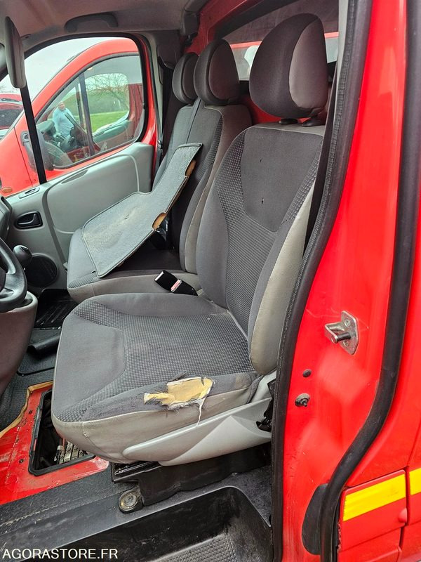 OPEL VIVARO 246157kms 2008 - 5789VX86 - Gesloten bestelwagen: afbeelding 5 OPEL VIVARO 246157kms 2008 - 5789VX86 - Gesloten bestelwagen: afbeelding 5