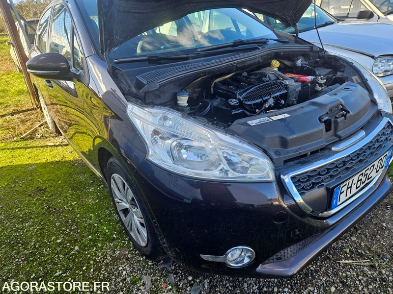 PEUGEOT 208 1.2 PURETECH 82CV - Personenwagen: afbeelding 3 PEUGEOT 208 1.2 PURETECH 82CV - Personenwagen: afbeelding 3