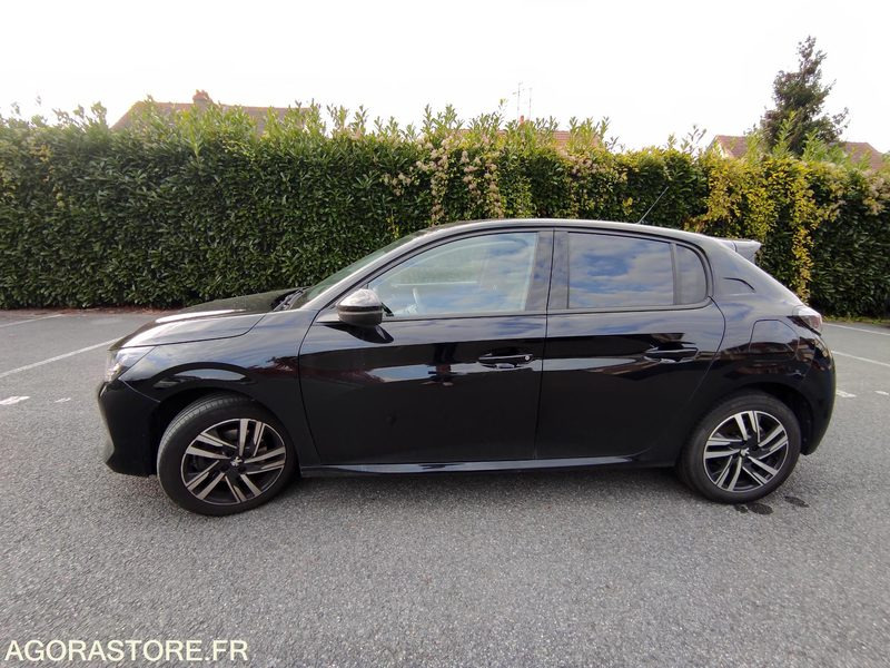 PEUGEOT 208 100 S&S EAT8 - finition ALLURE - MEC 2023 - Personenwagen: afbeelding 3 PEUGEOT 208 100 S&S EAT8 - finition ALLURE - MEC 2023 - Personenwagen: afbeelding 3