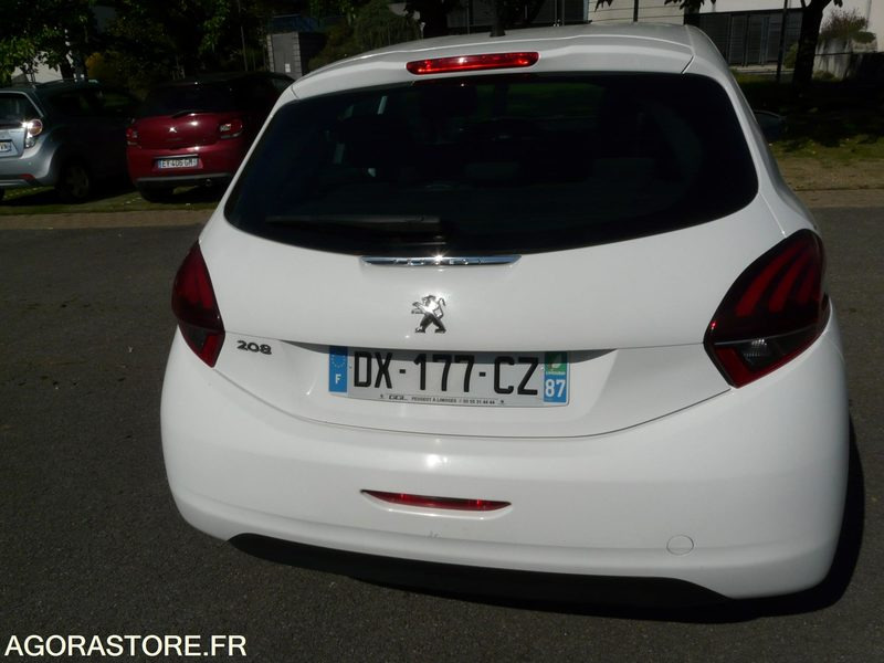 PEUGEOT 208 DX177CZ - Personenwagen: afbeelding 4 PEUGEOT 208 DX177CZ - Personenwagen: afbeelding 4