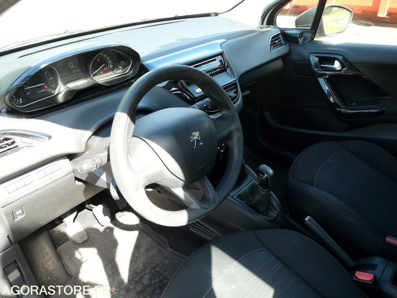 PEUGEOT 208 DX190CZ - Personenwagen: afbeelding 5 PEUGEOT 208 DX190CZ - Personenwagen: afbeelding 5