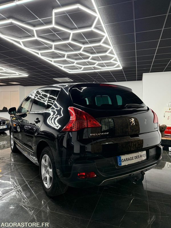 PEUGEOT 3008 1.6L HDI 115CH CROSSWAY - SUV: afbeelding 3 PEUGEOT 3008 1.6L HDI 115CH CROSSWAY - SUV: afbeelding 3