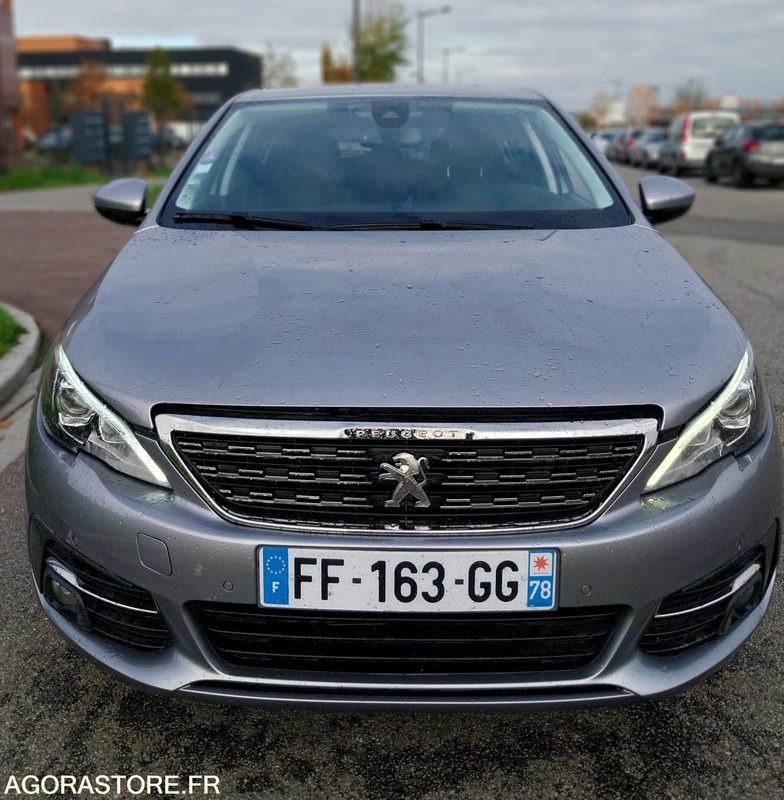 PEUGEOT 308 phase II - 110ch - 2019 - 88946km - ESSENCE - Personenwagen: afbeelding 3 PEUGEOT 308 phase II - 110ch - 2019 - 88946km - ESSENCE - Personenwagen: afbeelding 3