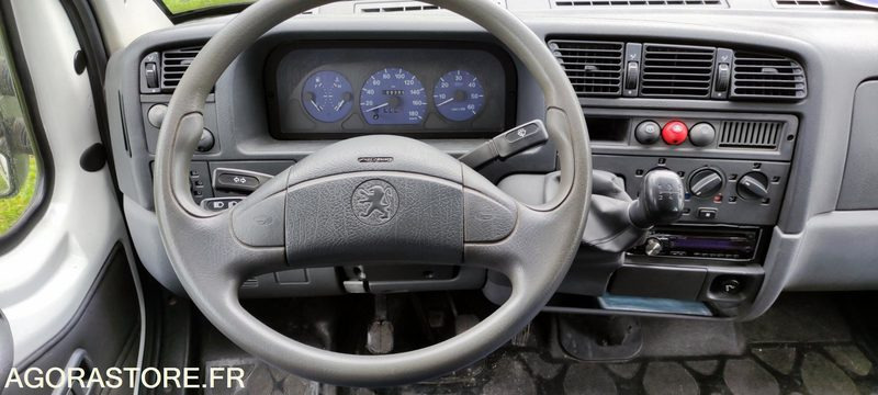 PEUGEOT BOXER - 2001 - 109391KM - Gesloten bestelwagen: afbeelding 5 PEUGEOT BOXER - 2001 - 109391KM - Gesloten bestelwagen: afbeelding 5