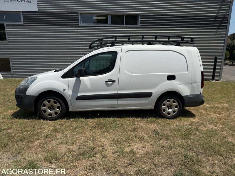 PEUGEOT PARTNER 121 L2 1.6 HDI 90 BVM5 - 2015 / 248865 KM - Kleine bestelwagen: afbeelding 2 PEUGEOT PARTNER 121 L2 1.6 HDI 90 BVM5 - 2015 / 248865 KM - Kleine bestelwagen: afbeelding 2