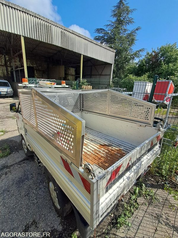 PIAGGIO BY-755-XM - Elektrische vrachtvoertuig, Elektrische bedrijfswagen: afbeelding 3 PIAGGIO BY-755-XM - Elektrische vrachtvoertuig, Elektrische bedrijfswagen: afbeelding 3