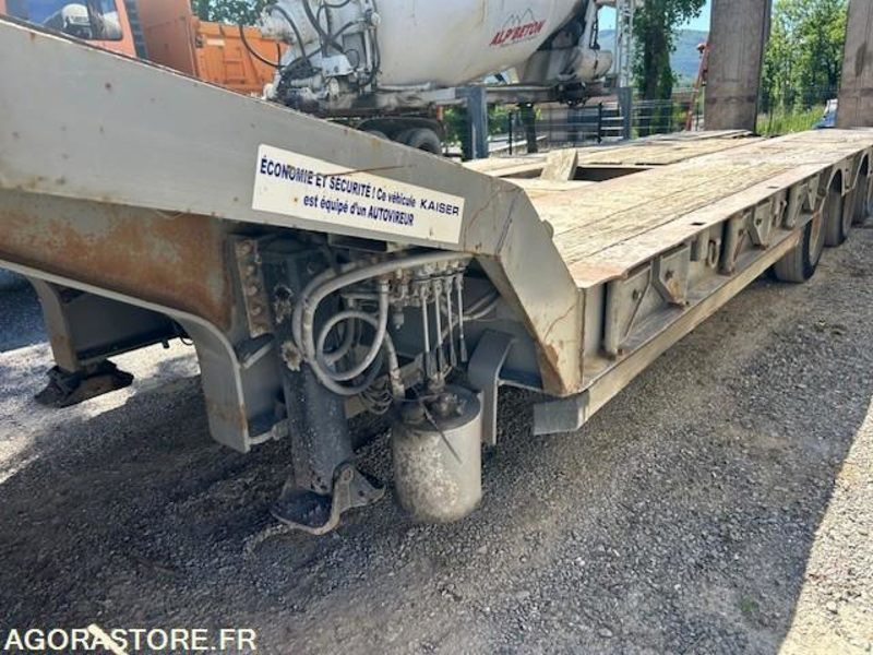 PORTE ENGINS KAISER 4 ESSIEUX 2001 - Dieplader aanhangwagen: afbeelding 2 PORTE ENGINS KAISER 4 ESSIEUX 2001 - Dieplader aanhangwagen: afbeelding 2